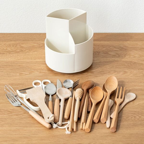 360° Rotating Pen Holder Storage 360° Rotating Pen Holder Storage Simple Multi-Color High-Capacity 360° Rotatable Plastic Pen Holder Makeup Brush