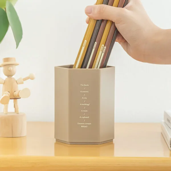 7-Color Stationery Storage Box 7-Color Stationery Storage Box Creative Single Grid Hexagonal Pen Holder High-Capacity Office Desktop Use Products