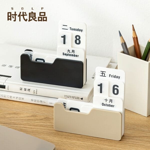 Plastic Calendar 6-colors  creative and small desk ornament with a rotating page of a ten-thousand-year calendar made PS material