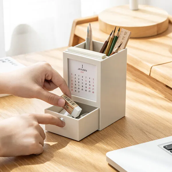 4-functions Plastic Calendar 4-functions Plastic Calendar Multi-function pen holder, simple calendar pen bucket, children's office desk creative storage shelf