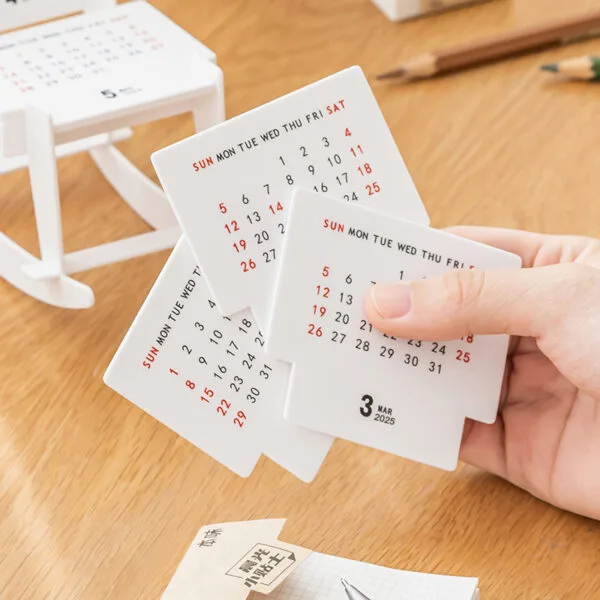 cartoon calendar 6-pages Creative DIY2025 Year calendar personalized wooden horse page-turning calendar fun cartoon toys as gifts